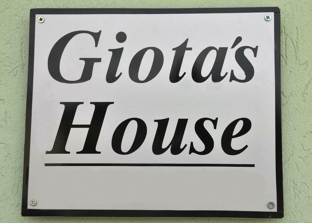 Giota'S House Apartment Kalambaka Exterior photo